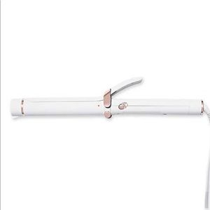 T3 Curling Iron 1.25 inch